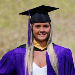 Meet your Posher, Pamela